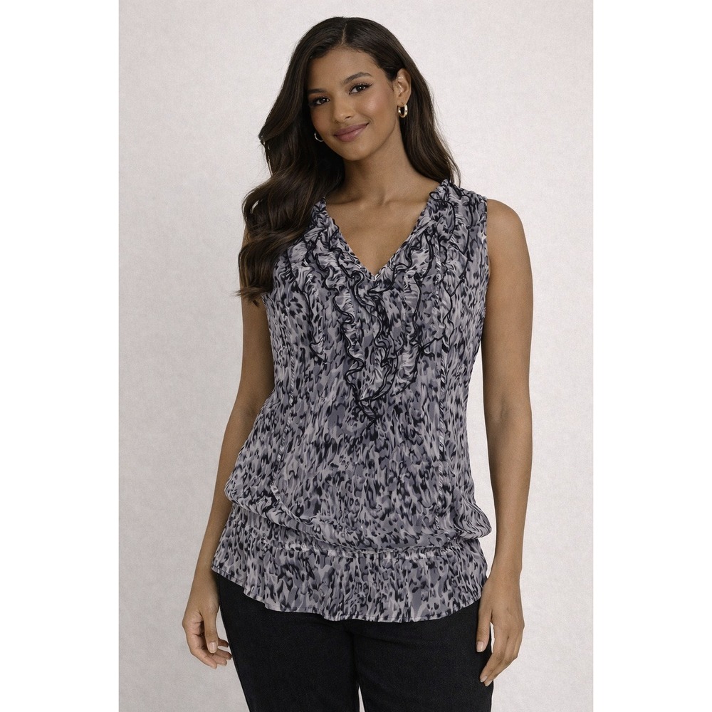 Quintessential- Black and White Ruffled Women's Blouse Size‎ S